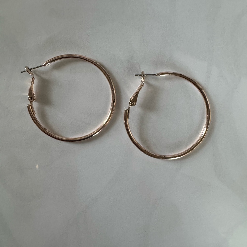 Elegant Rose Gold Hoop Earrings